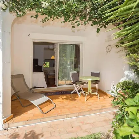 Holiday home Lovely Family House Faro